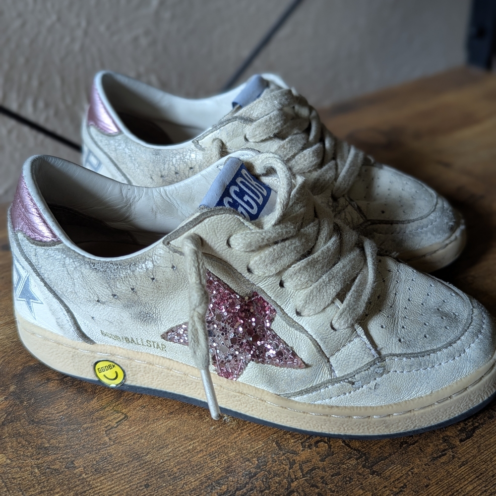 Golden Goose Superstar Sneakers with Pink Glitter Star